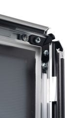 Siyah Renk Helezon Su Tanklı Reklam ve Kaldırım Panosu Kapı Önü Yaylı Pano